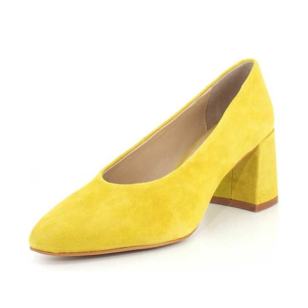 M4D3 Helen heels in Dill Suede, 7.5 never worn